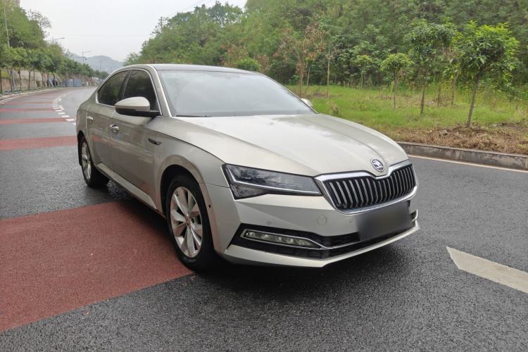 Used Skoda Superb 2021 TSI280 DSG Comfort Edition Exterior 2