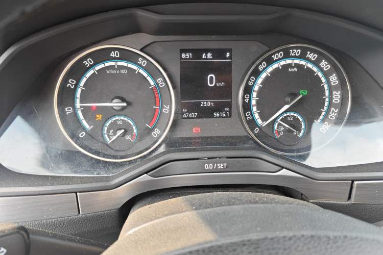 Used Skoda Superb 2021 TSI280 DSG Comfort Edition Odometer Close Up