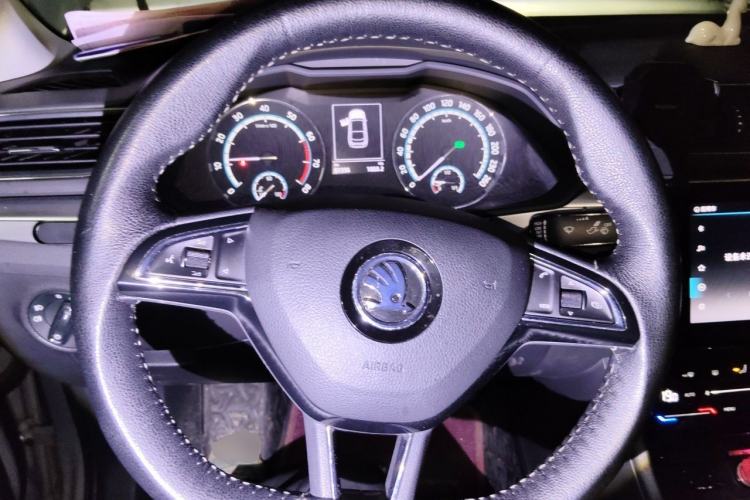 Used Skoda Superb 2021 TSI280 DSG Comfort Edition Steering Wheel