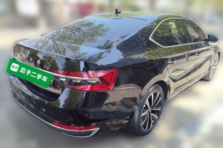 Used Skoda Superb 2022 TSI280 DSG Luxury Edition Rear Right 45 Deg