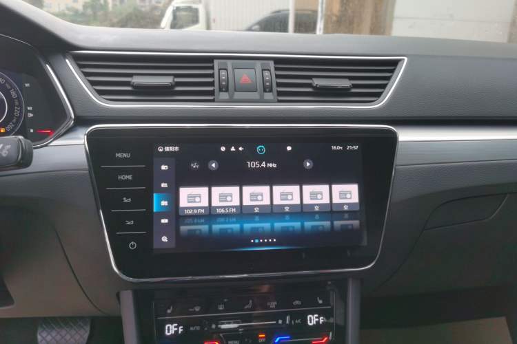 Used Skoda Superb 2022 TSI280 DSG Luxury Edition Audio And AC Panel