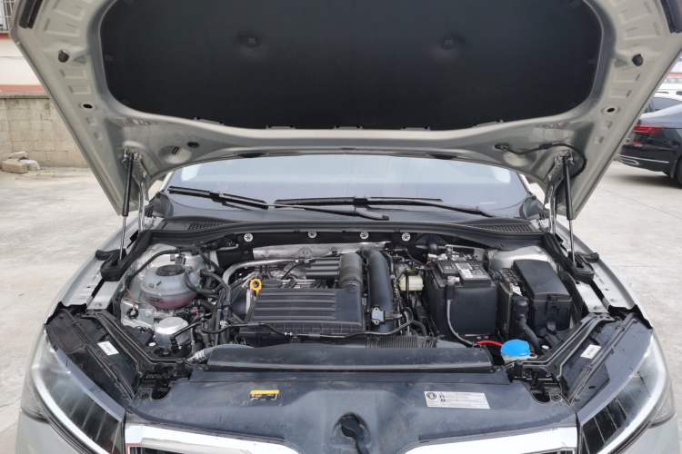 Used Skoda Superb 2022 TSI280 DSG Luxury Edition Engine Bay