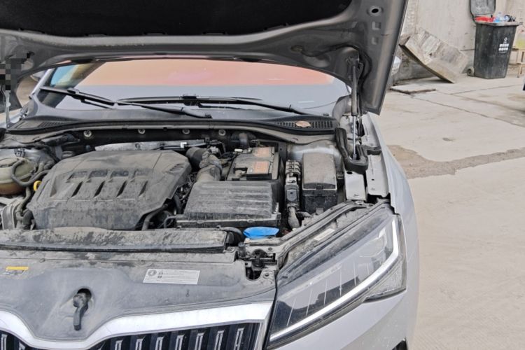 Used Skoda Superb 2022 TSI330 DSG Luxury Edition Engine Bay Left