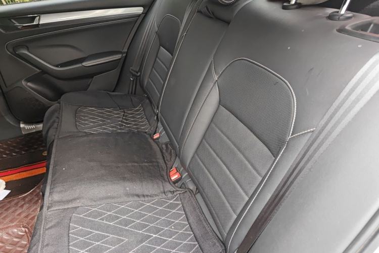 Used Skoda Superb 2022 TSI280 DSG Luxury Edition Left Rear Seat