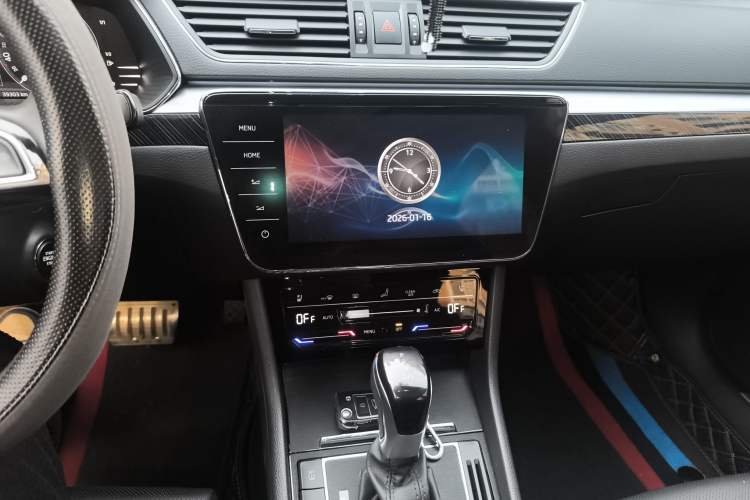 Used Skoda Superb 2022 TSI330 DSG Luxury Edition Audio And AC Panel