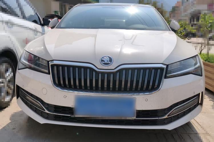 Used Skoda Superb 2022 TSI330 DSG Luxury Edition Front