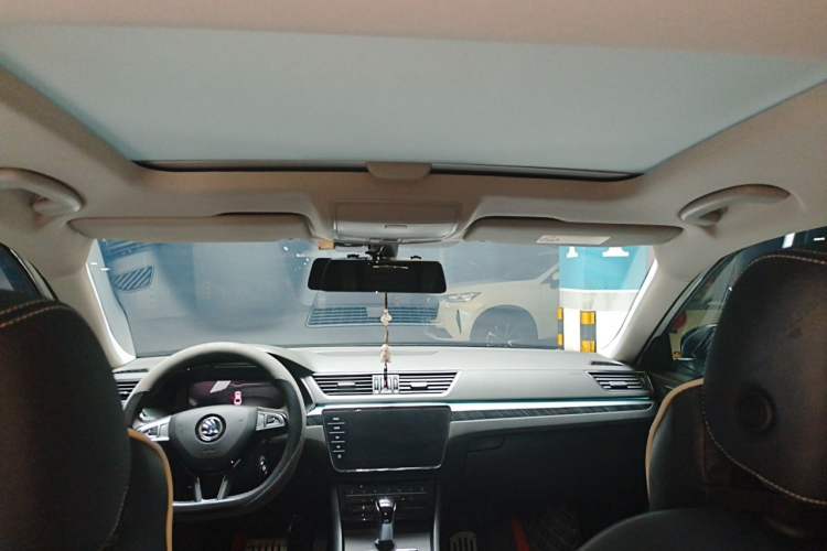 Used Skoda Superb 2022 TSI330 DSG Luxury Edition Headliner