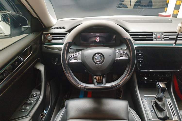 Used Skoda Superb 2022 TSI330 DSG Luxury Edition Steering Wheel