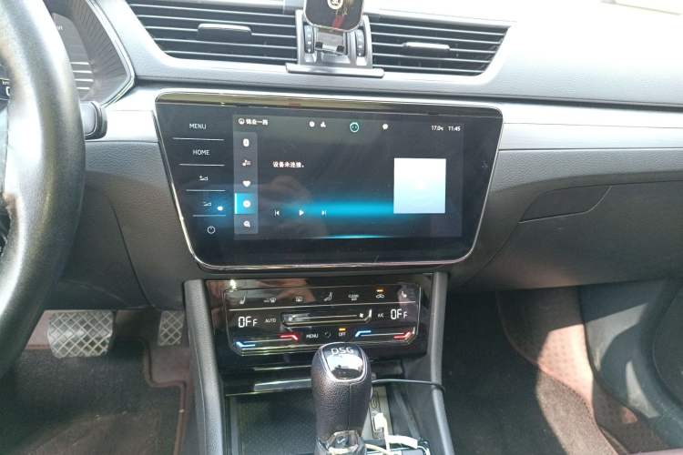 Used Skoda Superb 2023 Facelifted TSI280 DSG Luxury Edition Audio And AC Panel