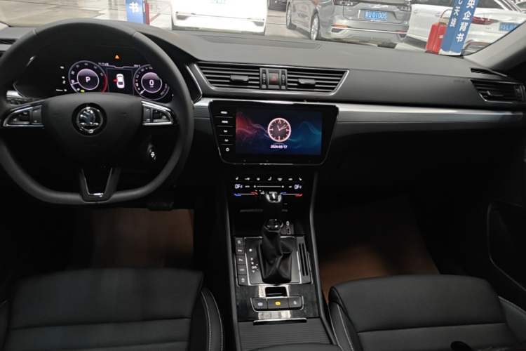 Used Skoda Superb 2023 Facelifted TSI280 DSG Luxury Edition Audio And AC Panel
