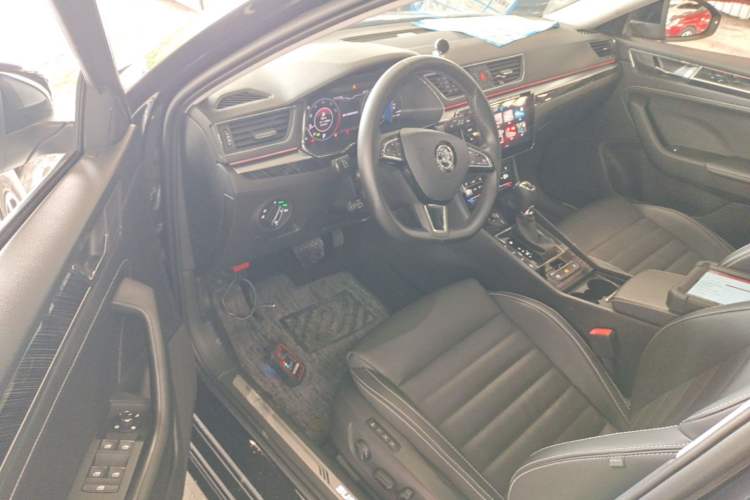 Used Skoda Superb 2023 Restyled TSI330 DSG Luxury Edition Driver Seat