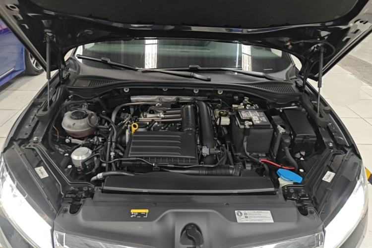 Used Skoda Superb 2023 Facelifted TSI280 DSG Luxury Edition Engine Bay