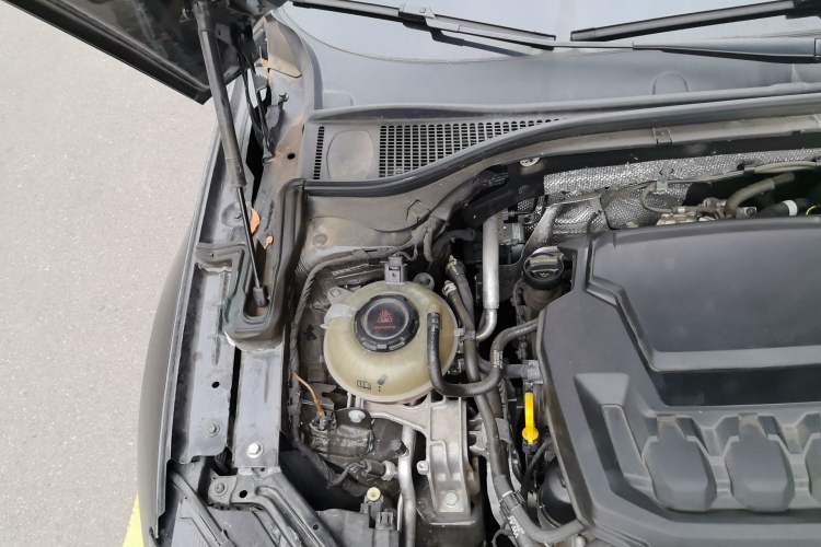 Used Skoda Superb 2023 Restyled TSI330 DSG Luxury Edition Engine Bay Right
