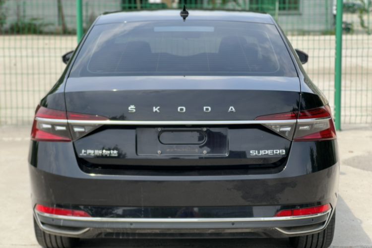 Used Skoda Superb 2023 Facelifted TSI280 DSG Luxury Edition Exterior 4
