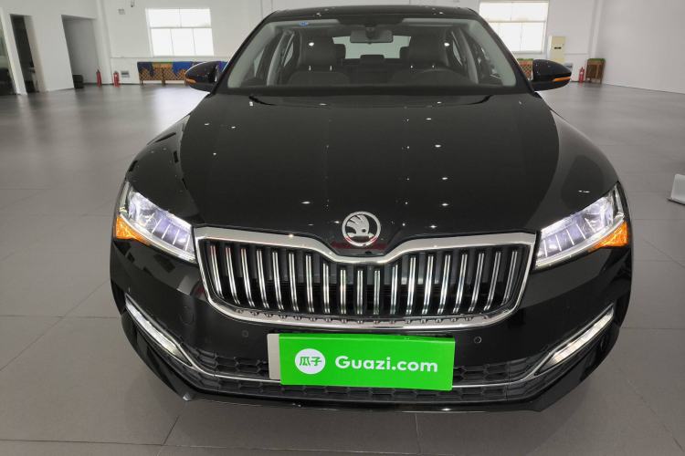 Used Skoda Superb 2023 Facelifted TSI280 DSG Luxury Edition Front