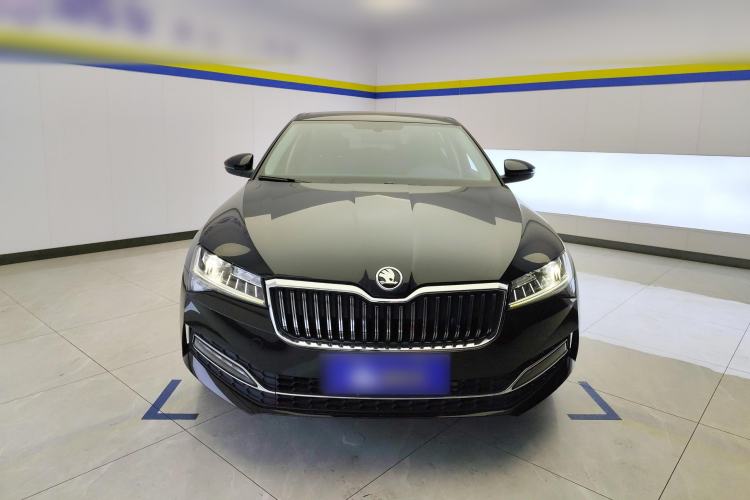 Used Skoda Superb 2023 Facelifted TSI280 DSG Luxury Edition Front