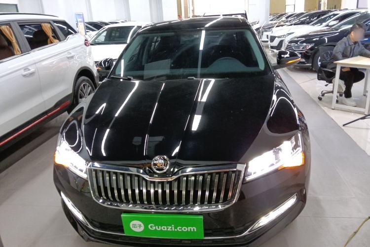 Used Skoda Superb 2023 Facelifted TSI280 DSG Luxury Edition Front