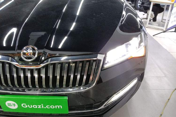 Used Skoda Superb 2023 Facelifted TSI280 DSG Luxury Edition Left Front Headlight