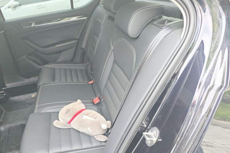 Used Skoda Superb 2023 Restyled TSI330 DSG Luxury Edition Left Rear Seat