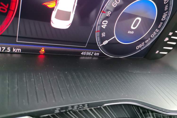 Used Skoda Superb 2023 Restyled TSI330 DSG Luxury Edition Odometer Close Up