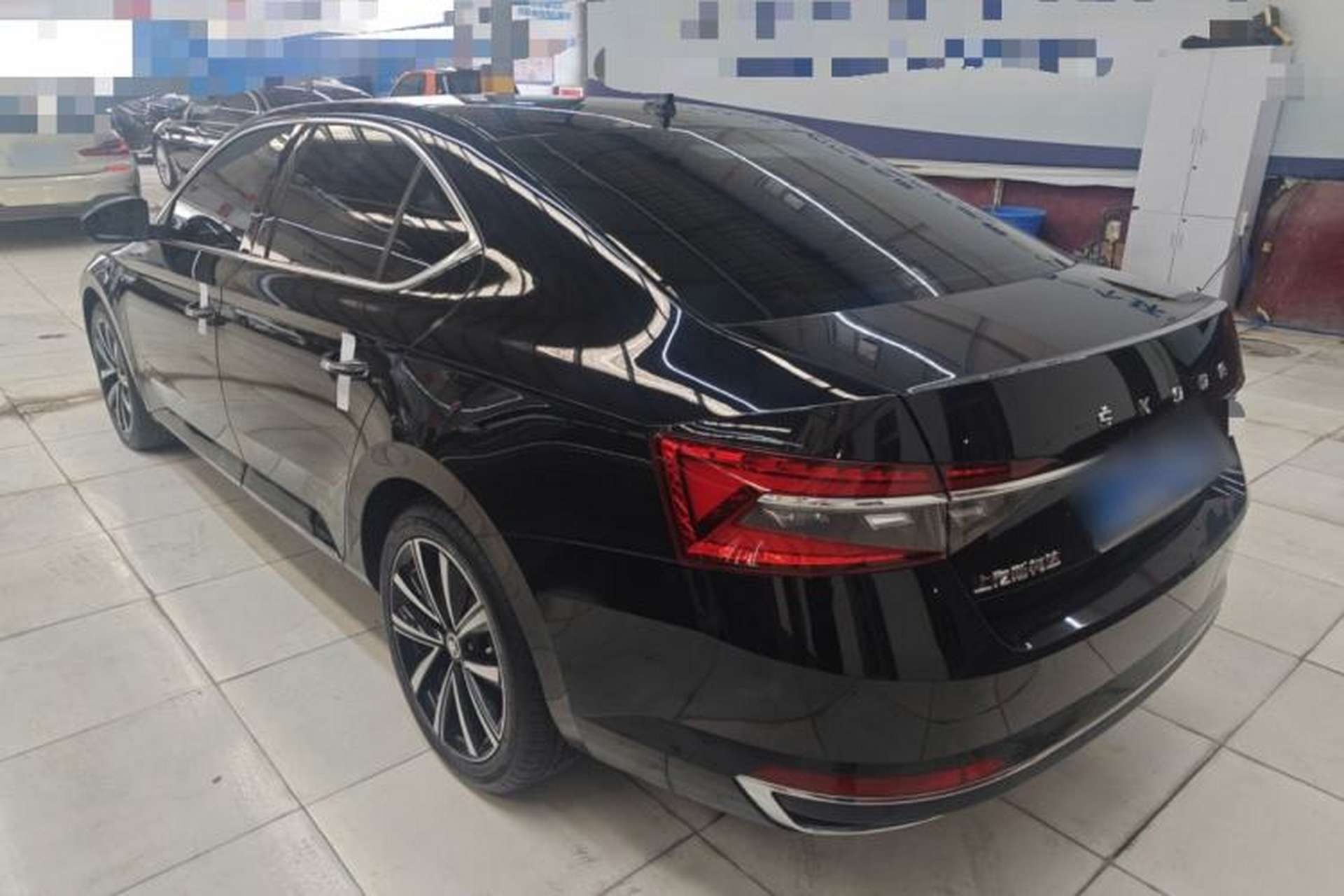 Used Skoda Superb 2023 Facelifted TSI280 DSG Luxury Edition Rear Left 45 Deg