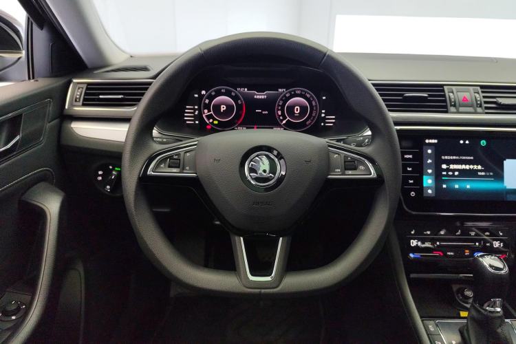 Used Skoda Superb 2023 Facelifted TSI280 DSG Luxury Edition Steering Wheel