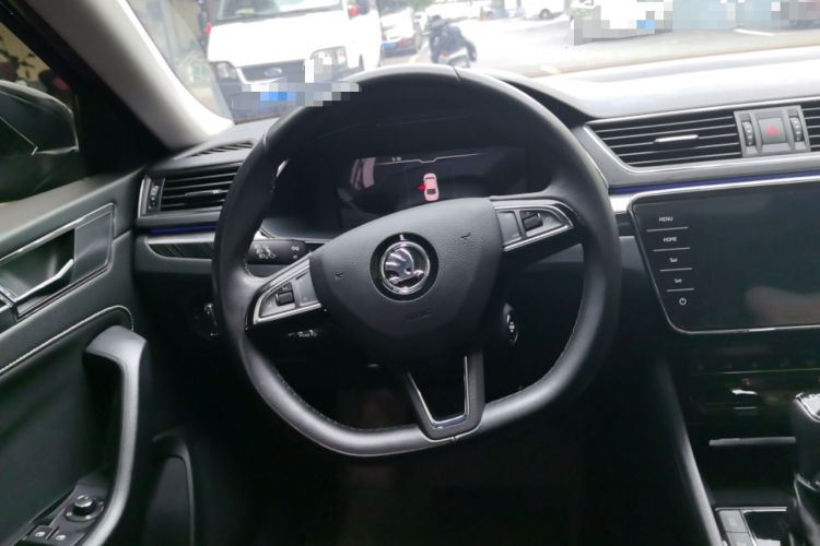 Used Skoda Superb 2023 Restyled TSI330 DSG Luxury Edition Steering Wheel