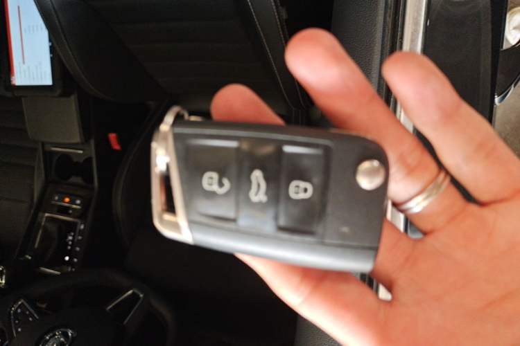 Used Skoda Superb 2023 Restyled TSI330 DSG Luxury Edition Vehicle Key