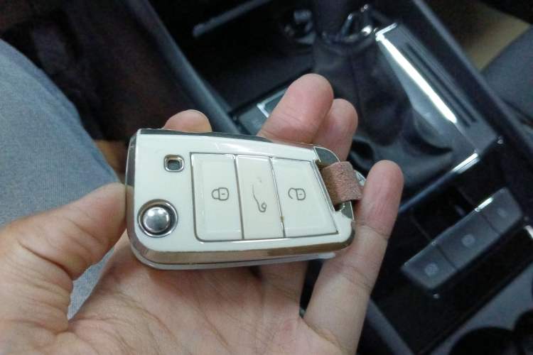 Used Skoda Superb 2023 Facelifted TSI280 DSG Luxury Edition Vehicle Key