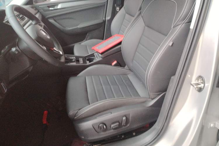 Used Skoda Superb 2023 Facelifted TSI280 DSG Luxury Edition Left Front Seat