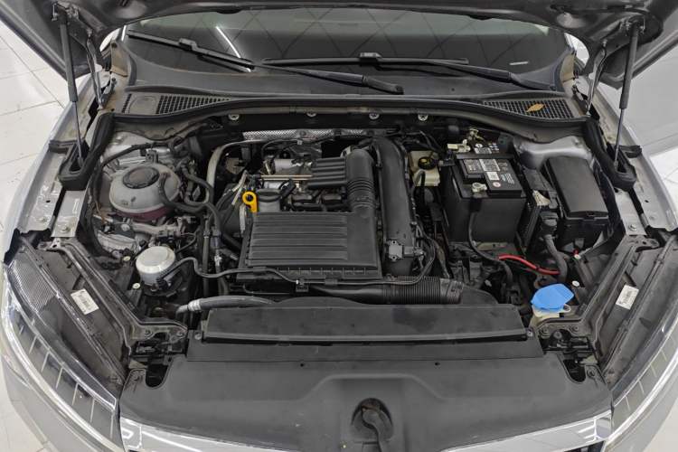 Used Skoda Superb 2023 Facelifted TSI280 DSG Luxury Edition Engine Bay