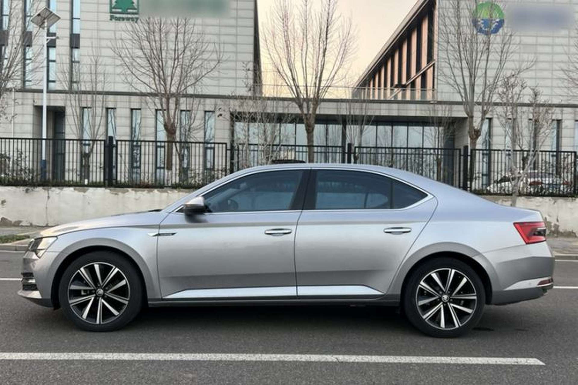 Used Skoda Superb 2023 Facelifted TSI280 DSG Luxury Edition Exterior 1