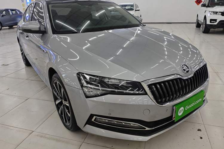 Used Skoda Superb 2023 Facelifted TSI280 DSG Luxury Edition Exterior 1