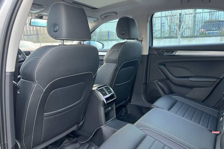 Used Skoda Superb 2023 Facelifted TSI280 DSG Luxury Edition Interior 4