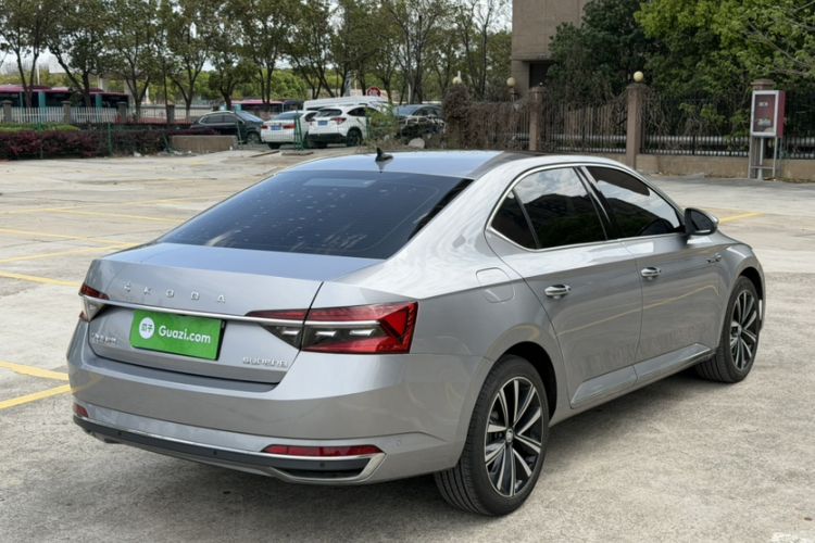 Used Skoda Superb 2023 Facelifted TSI280 DSG Luxury Edition Exterior 2