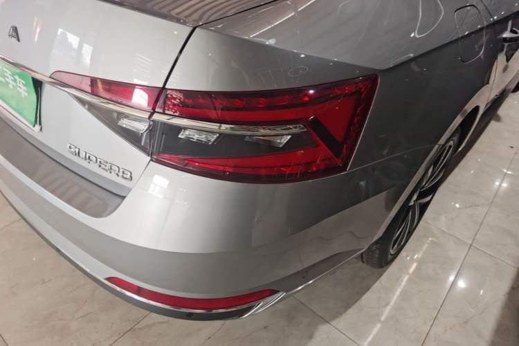 Used Skoda Superb 2023 Facelifted TSI280 DSG Luxury Edition Exterior 3