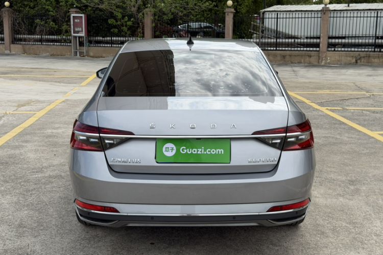 Used Skoda Superb 2023 Facelifted TSI280 DSG Luxury Edition Exterior 5