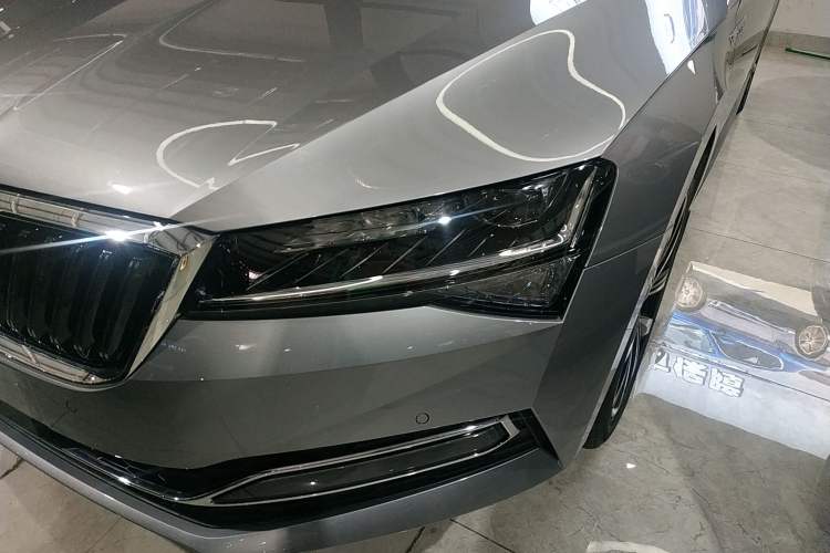 Used Skoda Superb 2023 TSI280 DSG Luxury Edition Left Front Headlight