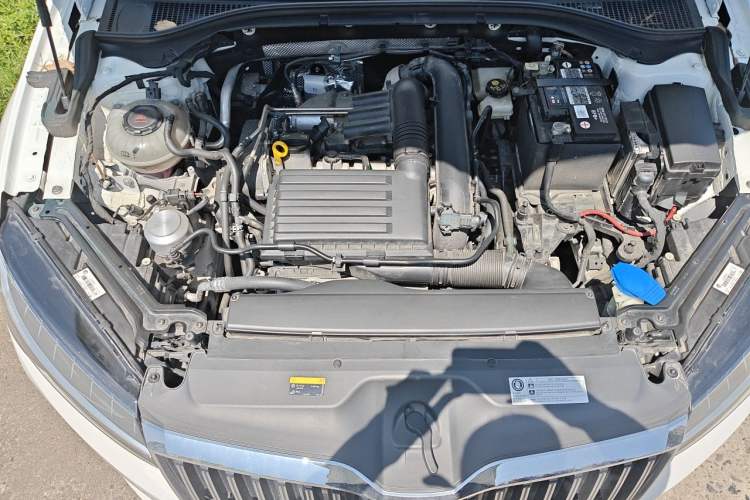 Used Skoda Superb 2023 Facelifted TSI280 DSG Luxury Edition Engine Bay