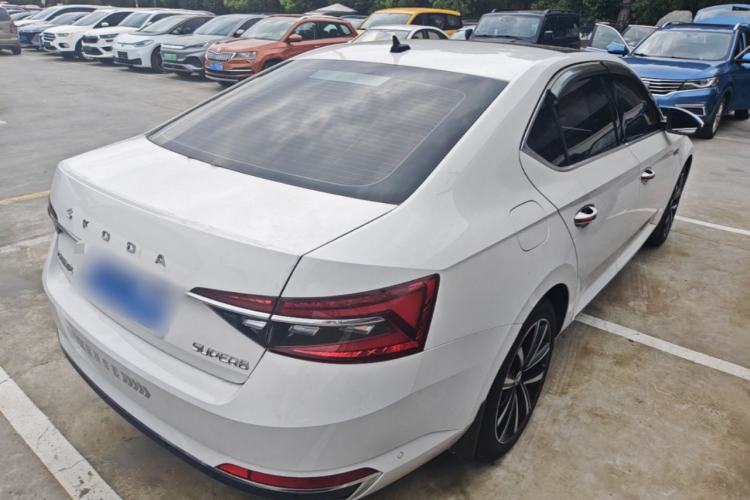 Used Skoda Superb 2023 Facelifted TSI280 DSG Luxury Edition Rear Right 45 Deg