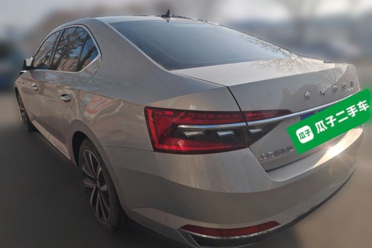 Used Skoda Superb 2023 Facelifted TSI280 DSG Luxury Edition Rear Left 45 Deg