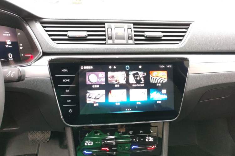 Used Skoda Superb 2024 TSI280 DSG Luxury Edition Audio And AC Panel