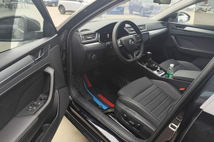 Used Skoda Superb 2024 TSI280 DSG Luxury Edition Driver Seat