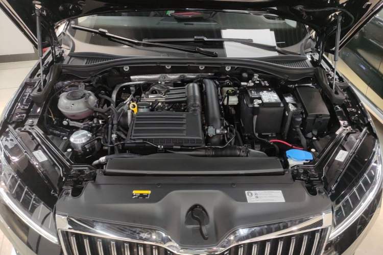Used Skoda Superb 2024 TSI280 DSG Luxury Edition Engine Bay