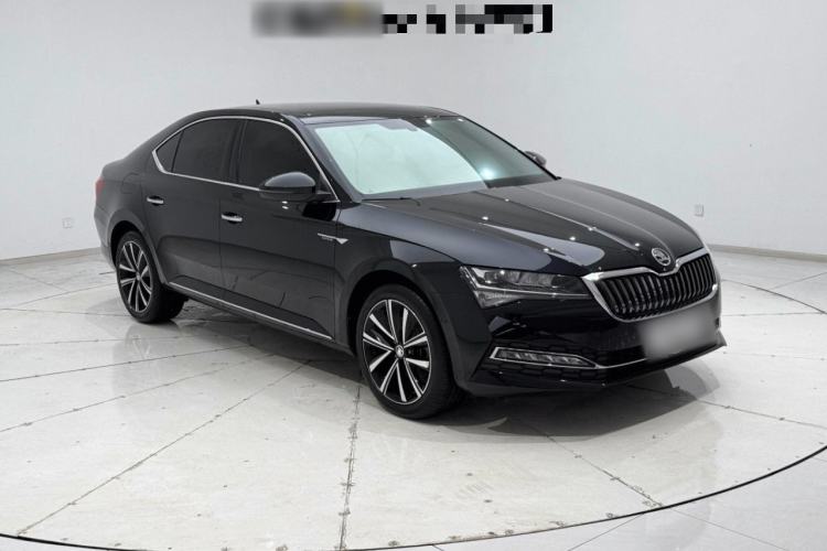 Used Skoda Superb 2024 TSI280 DSG Luxury Edition Exterior 2