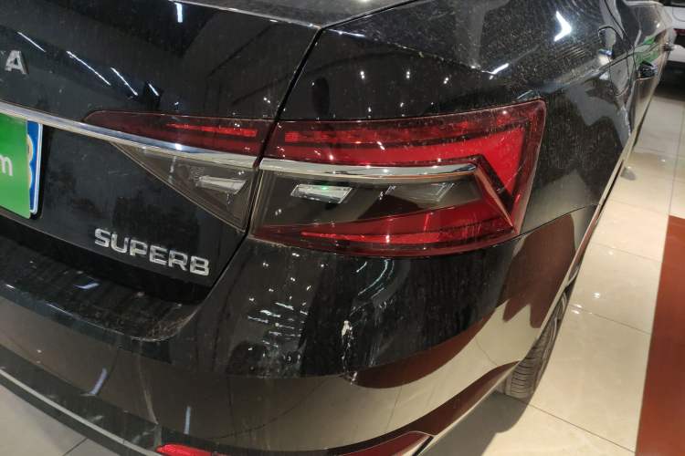 Used Skoda Superb 2024 TSI280 DSG Luxury Edition Exterior 3