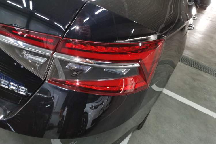 Used Skoda Superb 2024 TSI280 DSG Luxury Edition Exterior 3