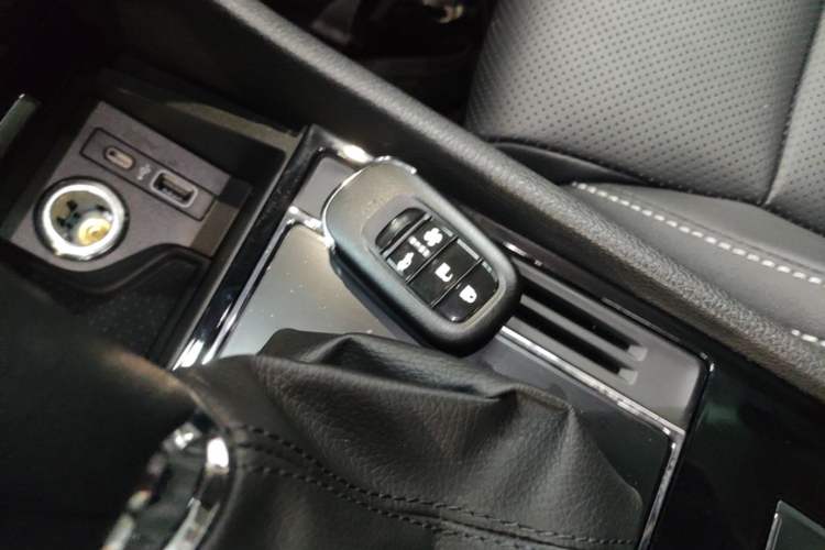 Used Skoda Superb 2024 TSI280 DSG Luxury Edition Interior 1