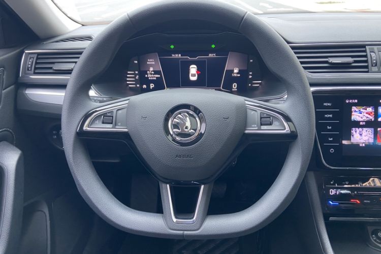 Used Skoda Superb 2024 TSI280 DSG Luxury Edition Interior 2
