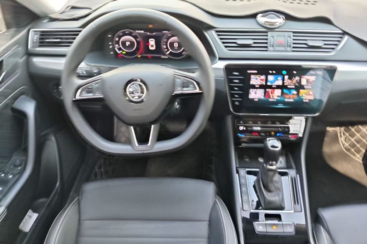 Used Skoda Superb 2024 TSI280 DSG Luxury Edition Interior 2